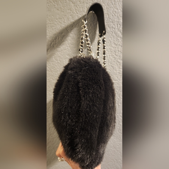 Beautiful Quilted Faux Fur Hobo Bag - Picture 5 of 16